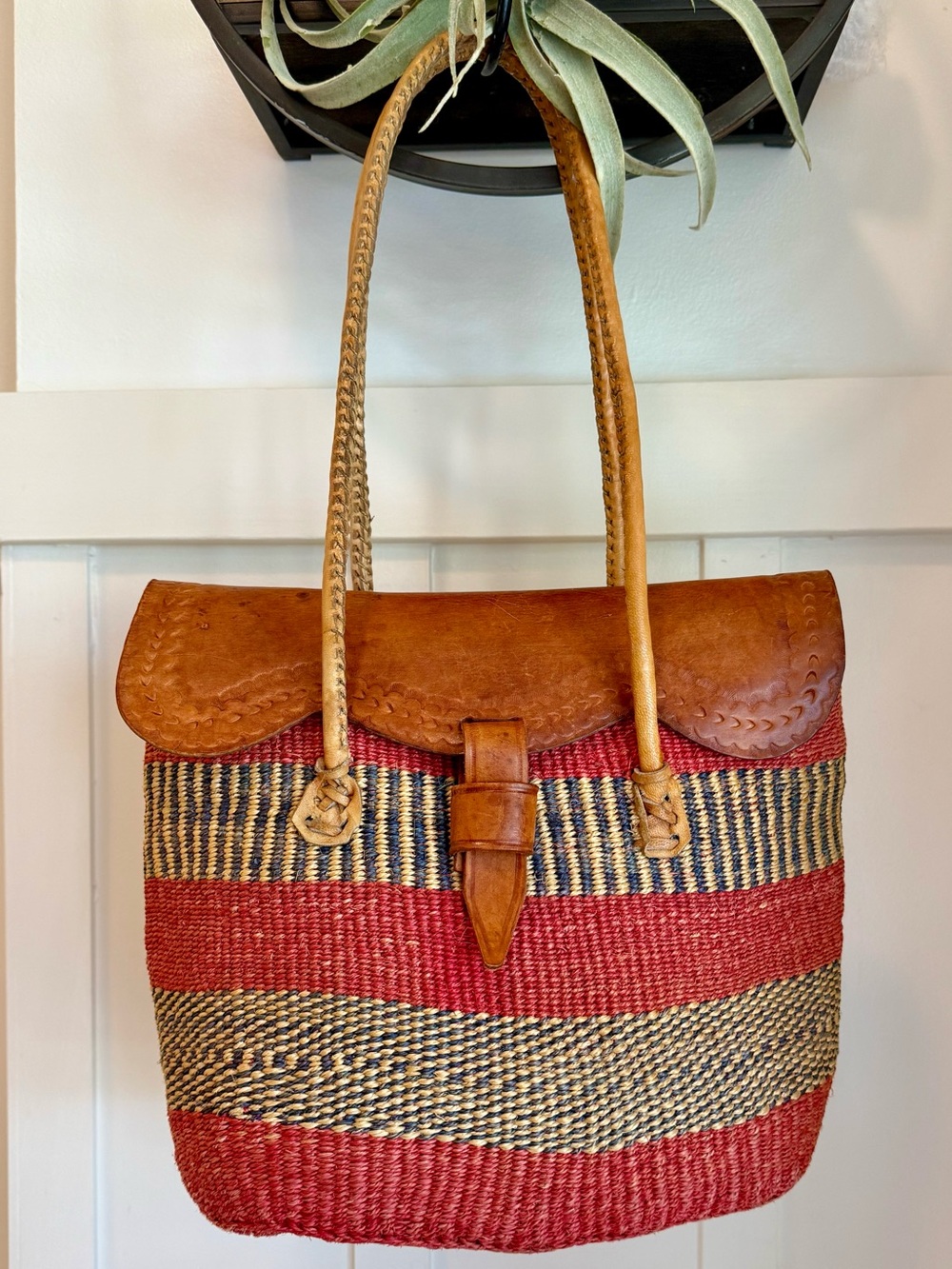 HANDMADE SISAL BAG VINTAGE TOOLED LEATHER FLAP BOHO-CHIC